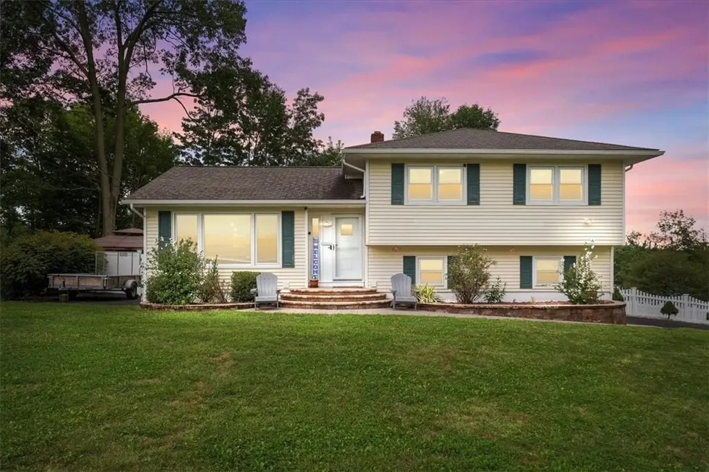 112 Edinburgh Road Middletown NY 10941
