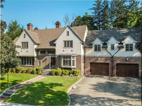 1 Rochambeau Road Scarsdale NY 10583