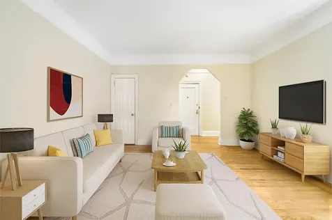 663 Locust Street Mount Vernon NY 10552