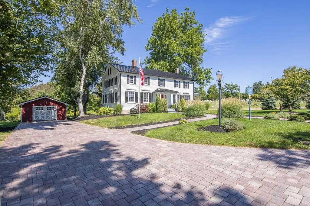 11 Hathorn Road Warwick NY 10990