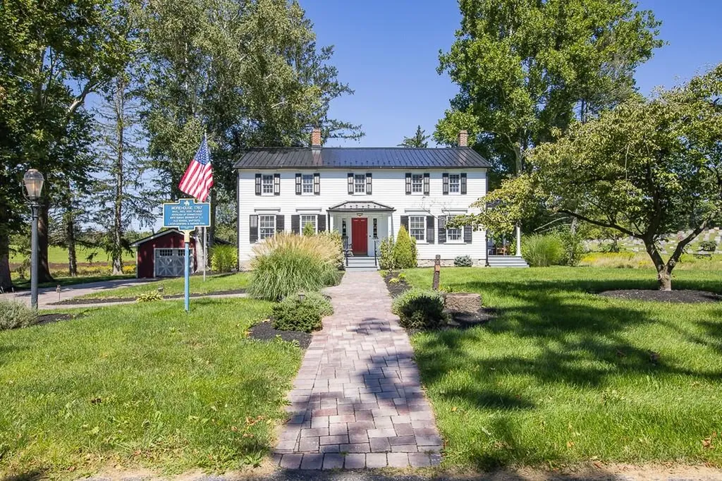 11 Hathorn Road Warwick NY 10990