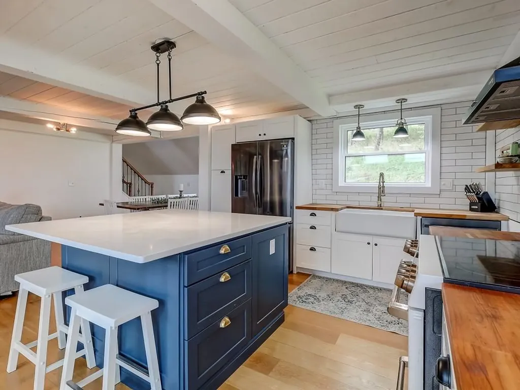 186 County Route 164 Callicoon NY 12723