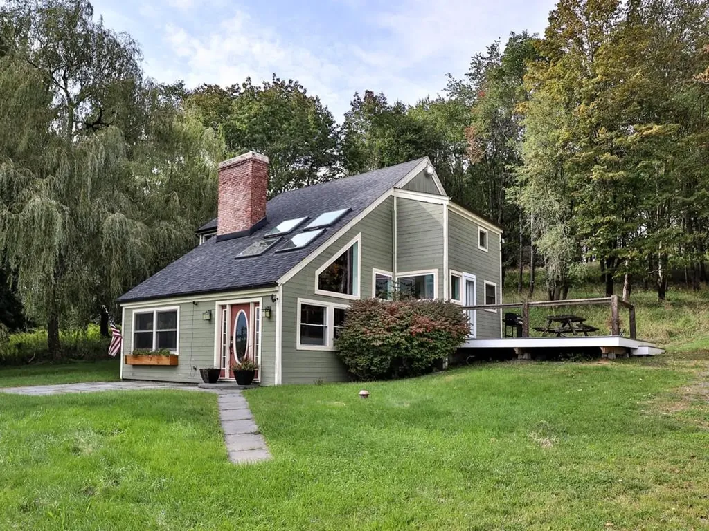 186 County Route 164 Callicoon NY 12723