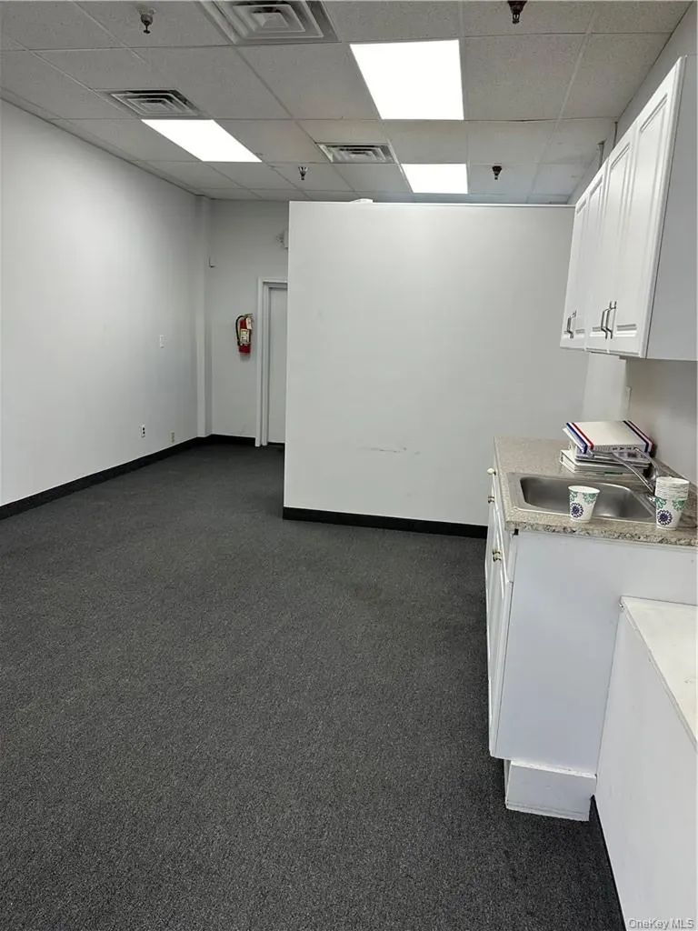 231 S Middletown Road Nanuet NY 10954