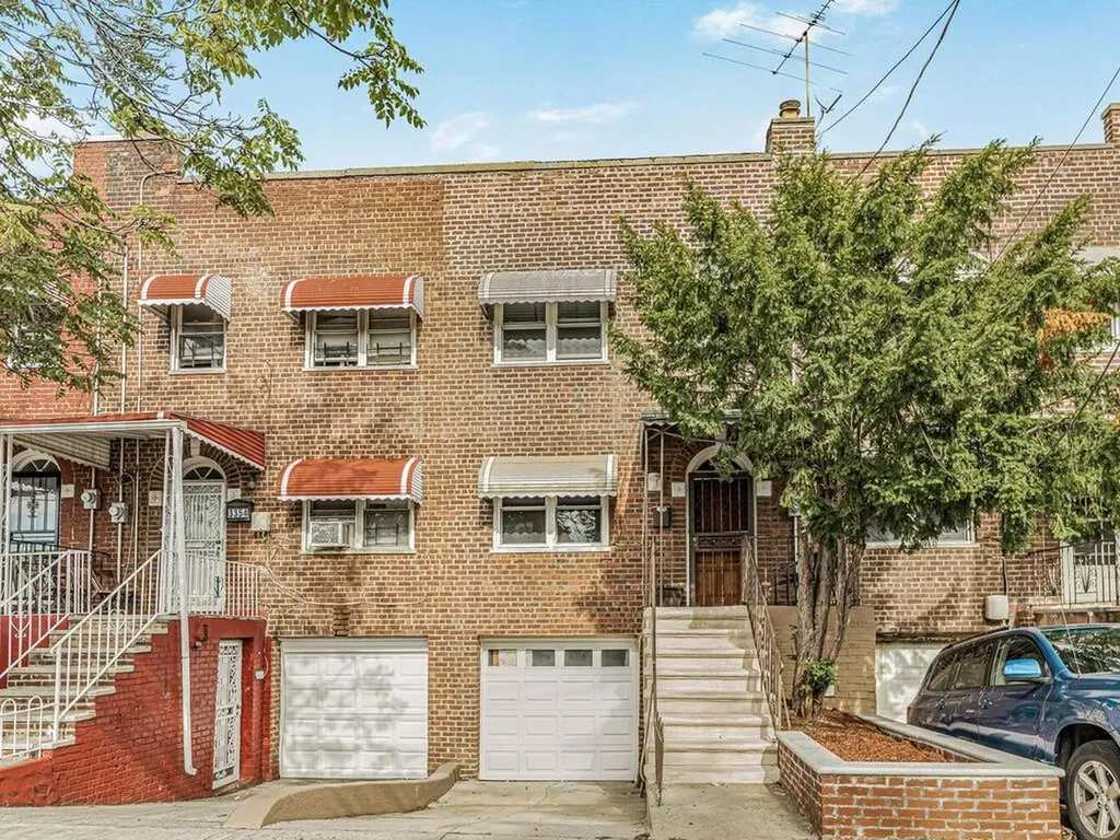 3352 Fish Avenue Bronx NY 10469