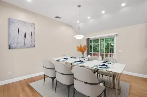 194 Topland Road Mahopac NY 10541