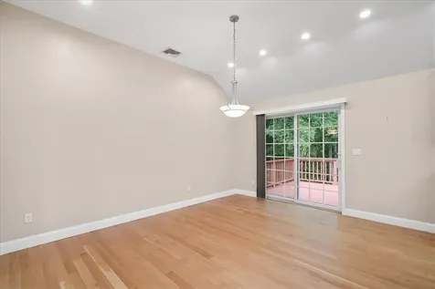 194 Topland Road Mahopac NY 10541