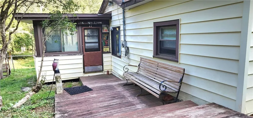 32 Brookside Drive Woodbourne NY 12788