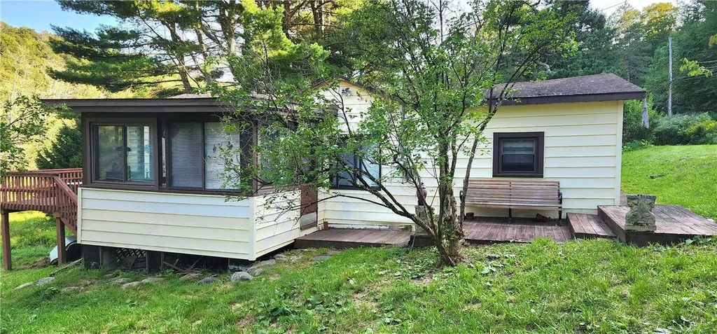 32 Brookside Drive Woodbourne NY 12788