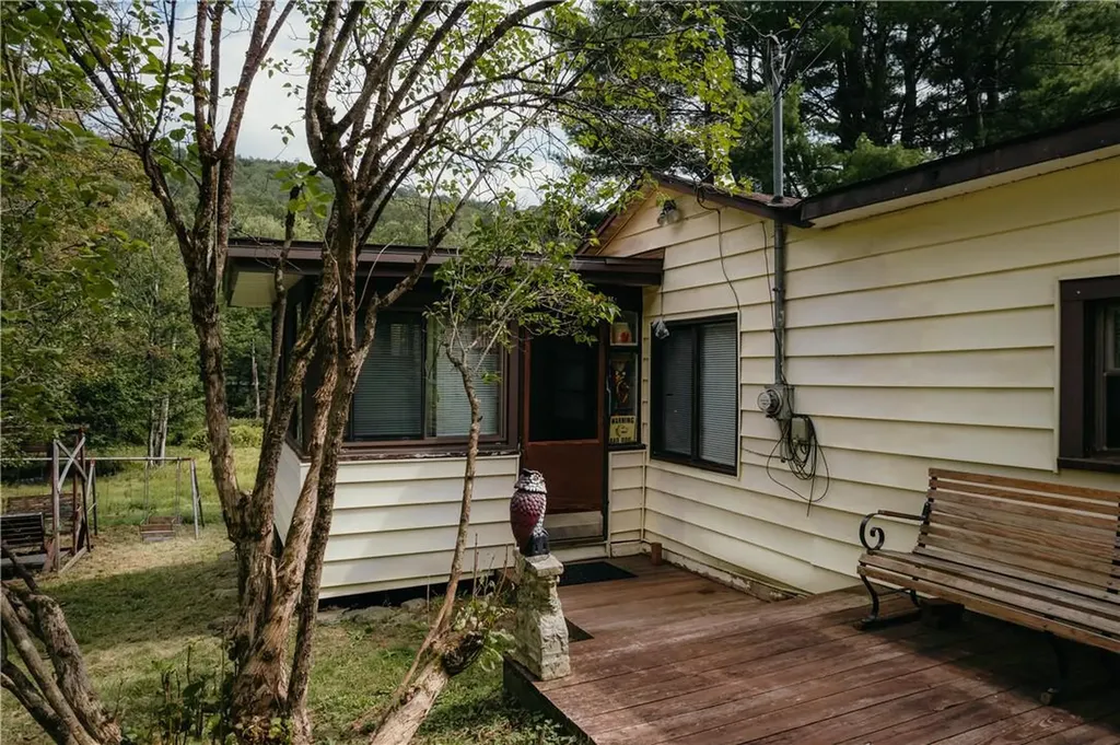 32 Brookside Drive Woodbourne NY 12788