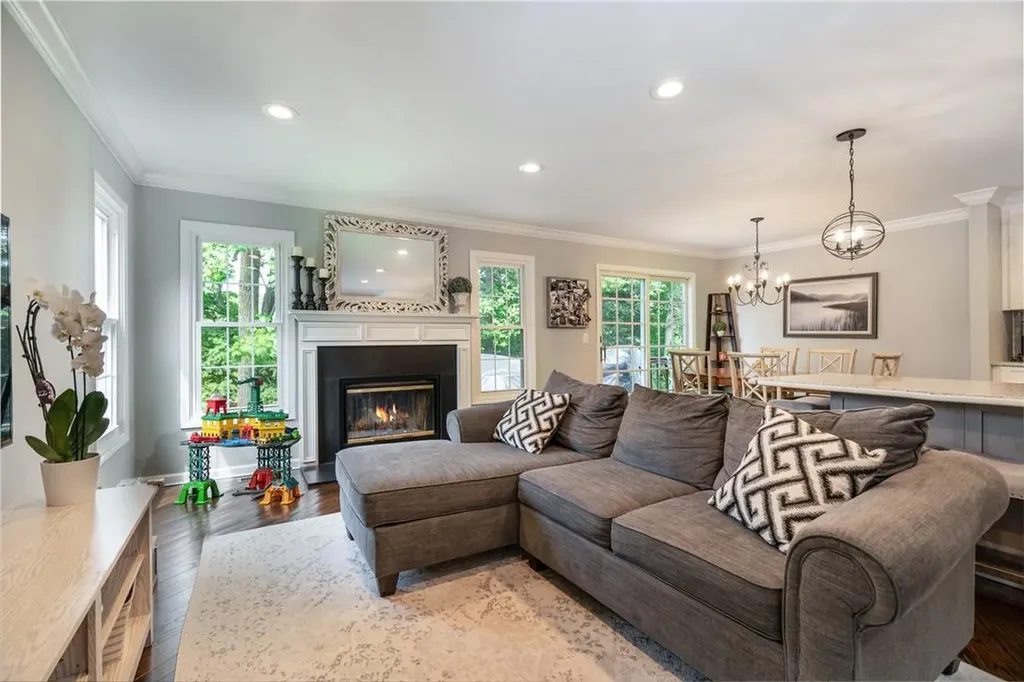 1402 Regent Drive Mount Kisco NY 10549
