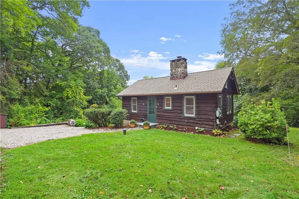 7 Seward Road Patterson NY 12563
