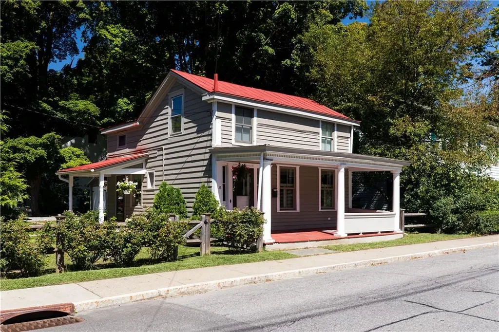 37 E Market Street Red Hook NY 12571