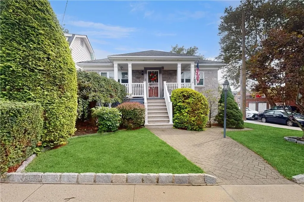 1452 Waring Avenue Bronx NY 10469