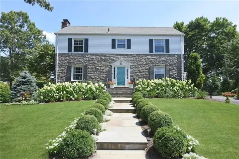 644 Francis Street Pelham NY 10803
