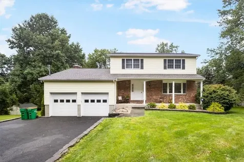 27 Dogwood Road Hopewell Junction NY 12533