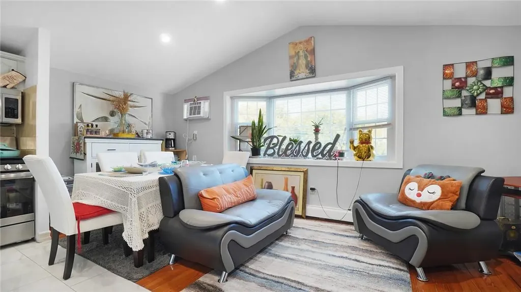 3661 Varian Avenue Bronx NY 10466