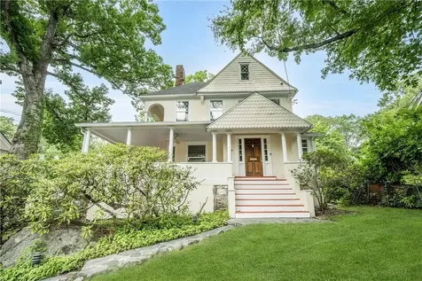 129 Nyac Avenue Pelham NY 10803