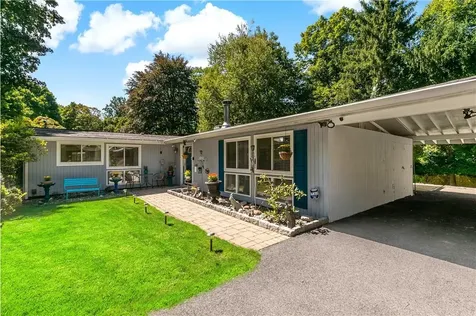 7 Biltom Road White Plains NY 10607