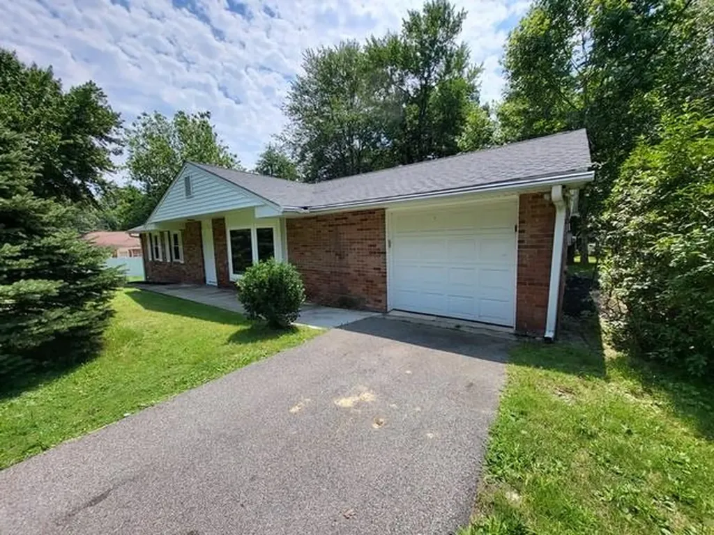 7 Dean Hill Road New Windsor NY 12553
