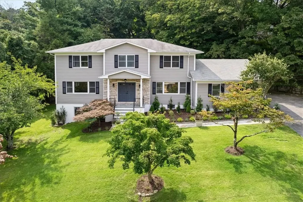 31 Beechwood Road Irvington NY 10533