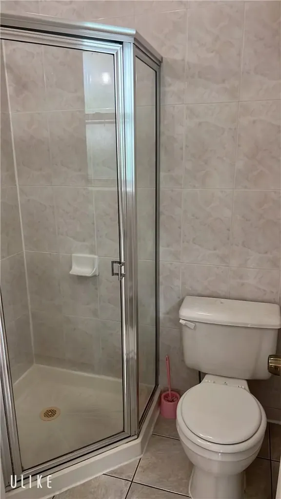 856 Van Nest Avenue Bronx NY 10462