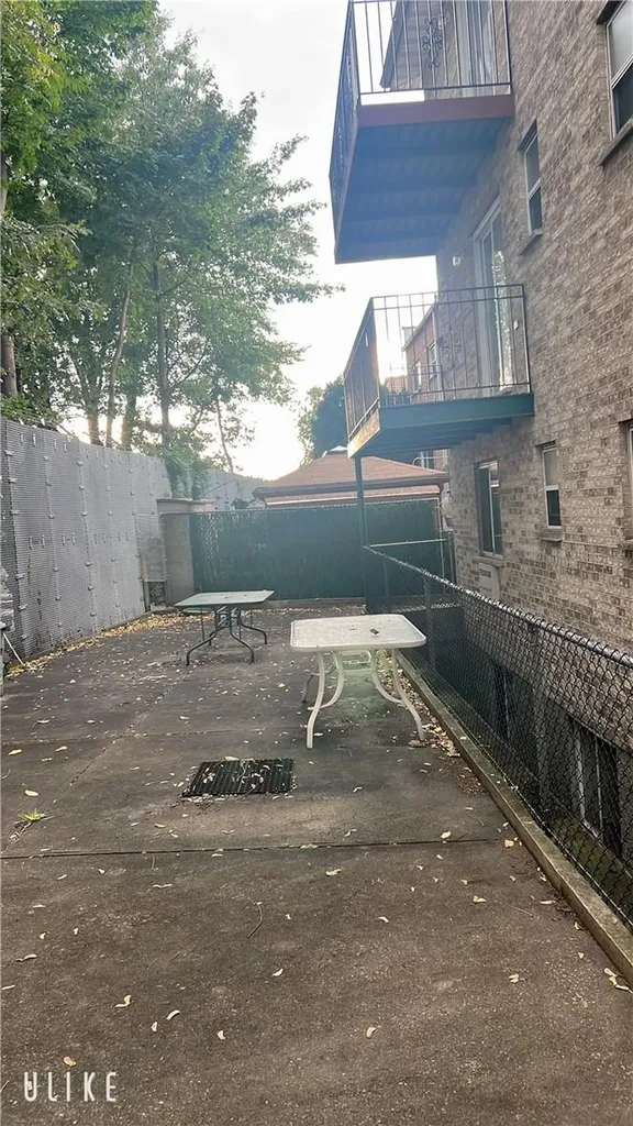 856 Van Nest Avenue Bronx NY 10462