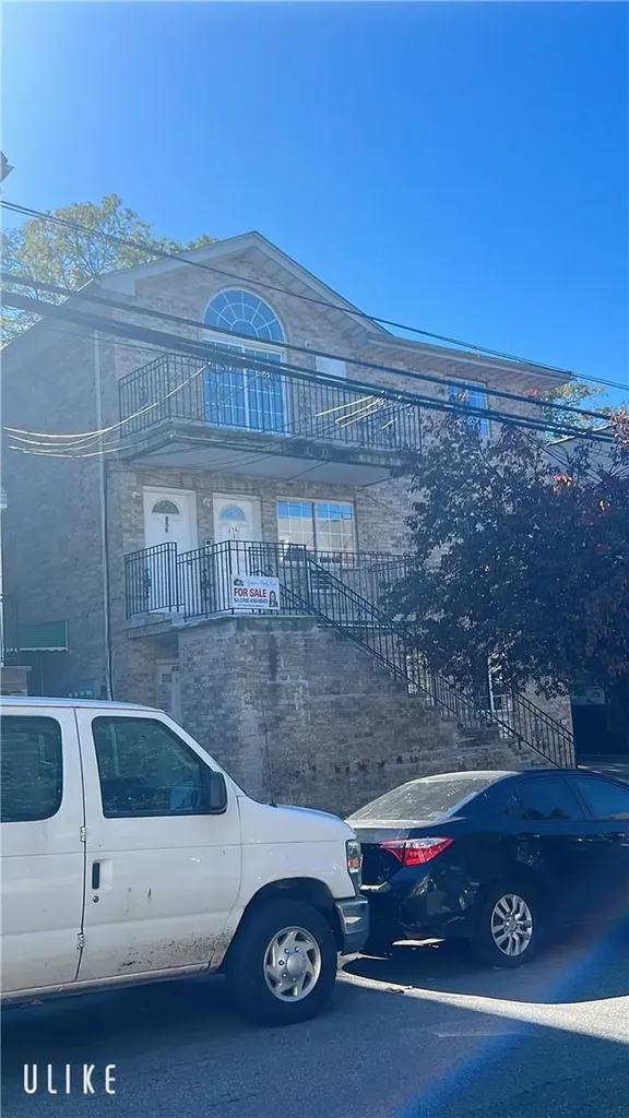 856 Van Nest Avenue Bronx NY 10462