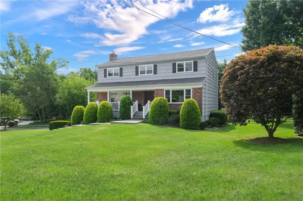 3 Paradise Drive Scarsdale NY 10583