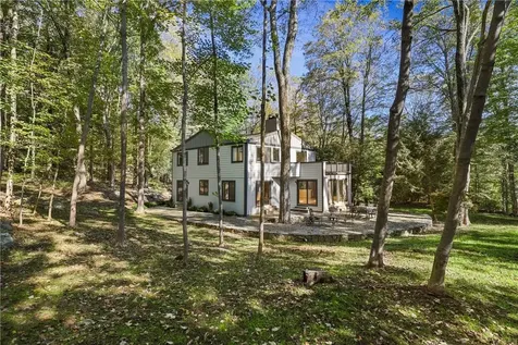 192 Westchester Avenue Pound Ridge NY 10576