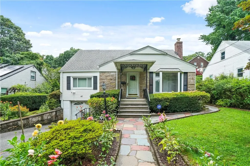 47 Travers Avenue Yonkers NY 10705