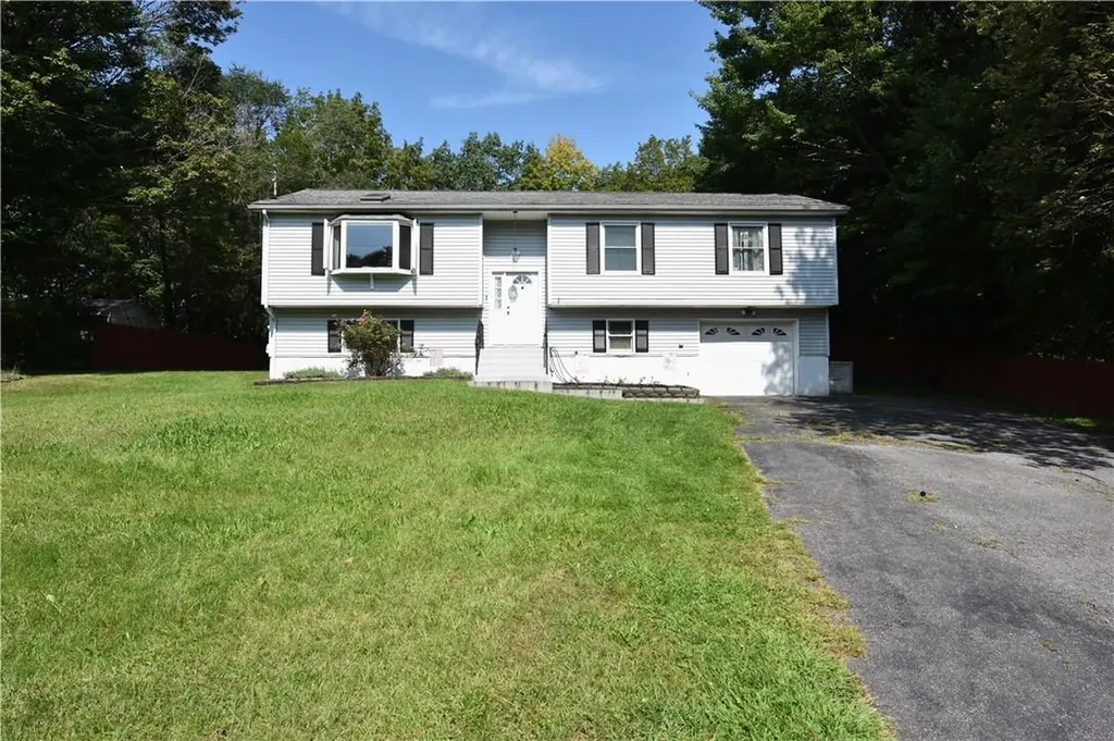 880 Route 211 W Middletown NY 10940
