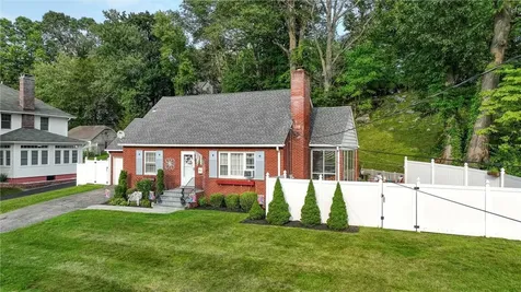 413 Union Avenue Peekskill NY 10566