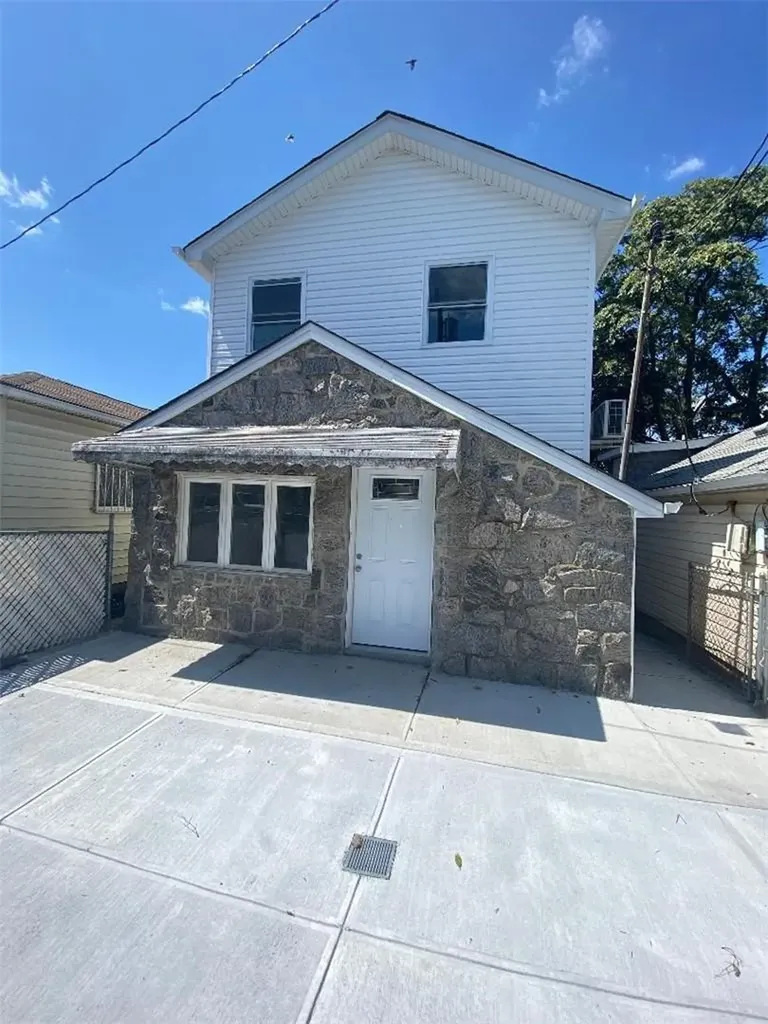 1524 Harding Park Bronx NY 10473
