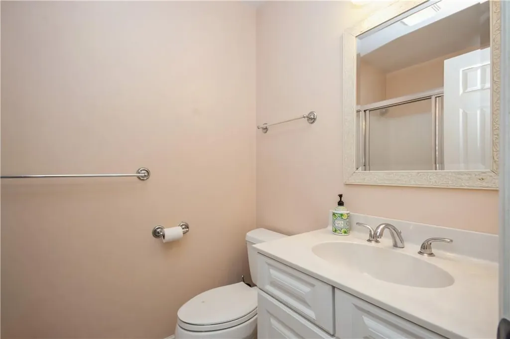 80 Pennebrook Lane Carmel NY 10512