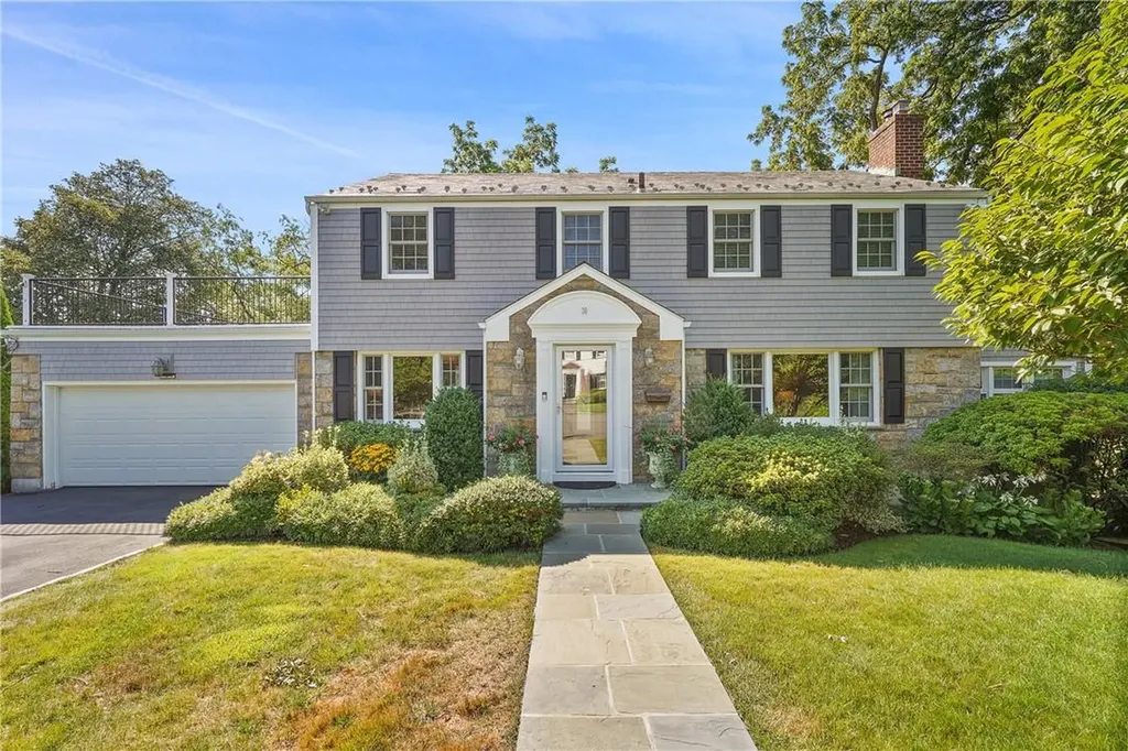 30 Colonial Road Bronxville NY 10708