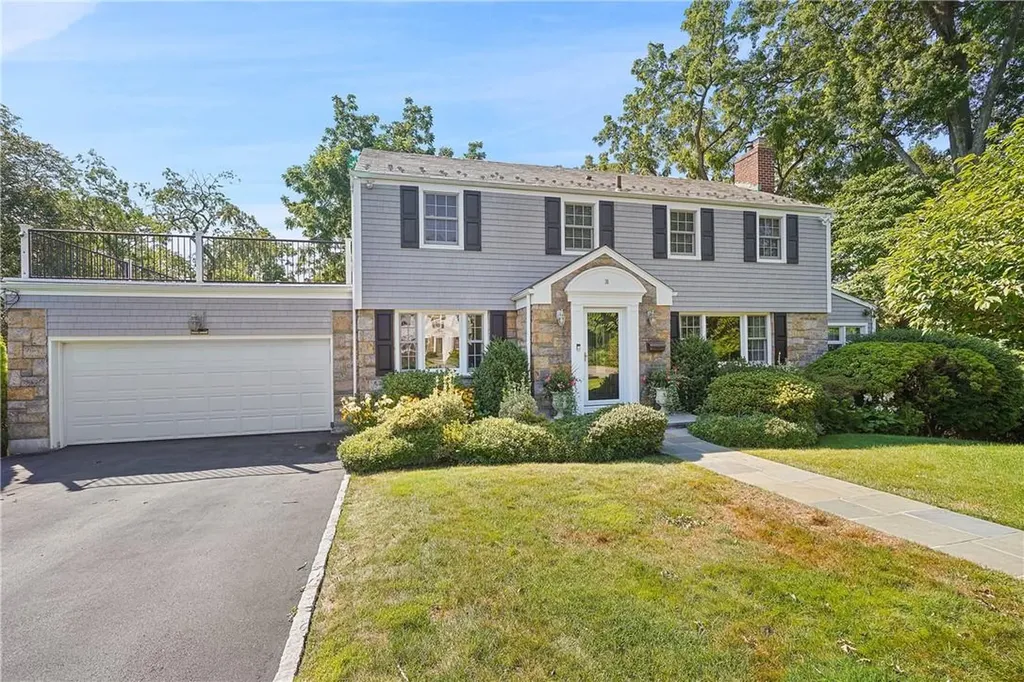 30 Colonial Road Bronxville NY 10708