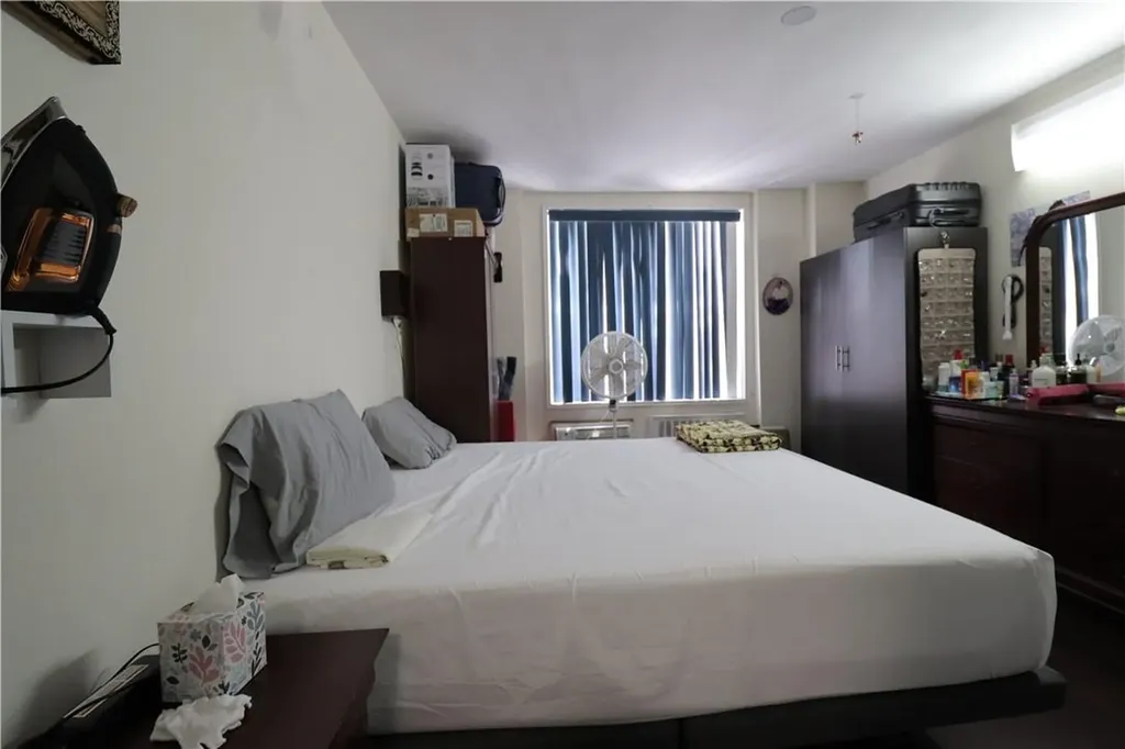 86-16 60th Avenue Elmhurst NY 11373