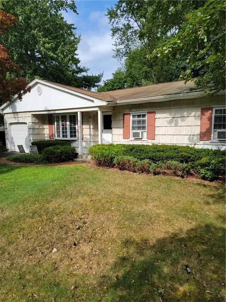 9 Dumond Place Coram NY 11727