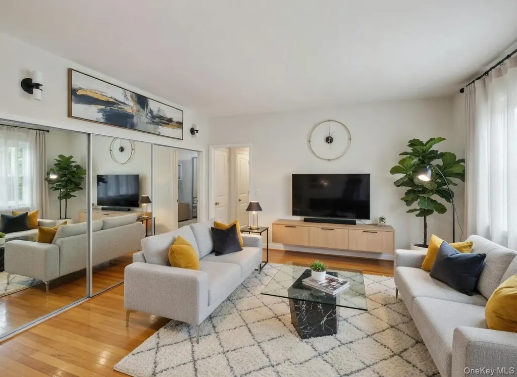 5621 Netherland Avenue Bronx NY 10471