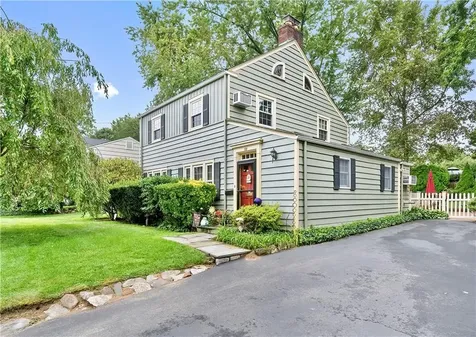 59 Bowbell Road White Plains NY 10607