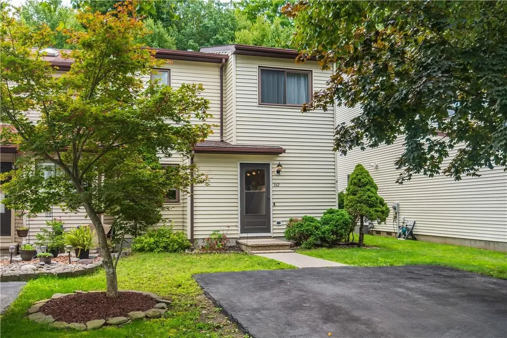 162 Sterling Place Highland NY 12528