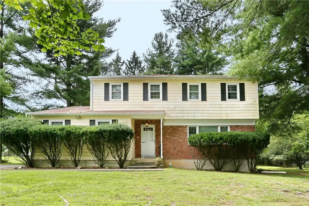 2 Haller Crescent Spring Valley NY 10977