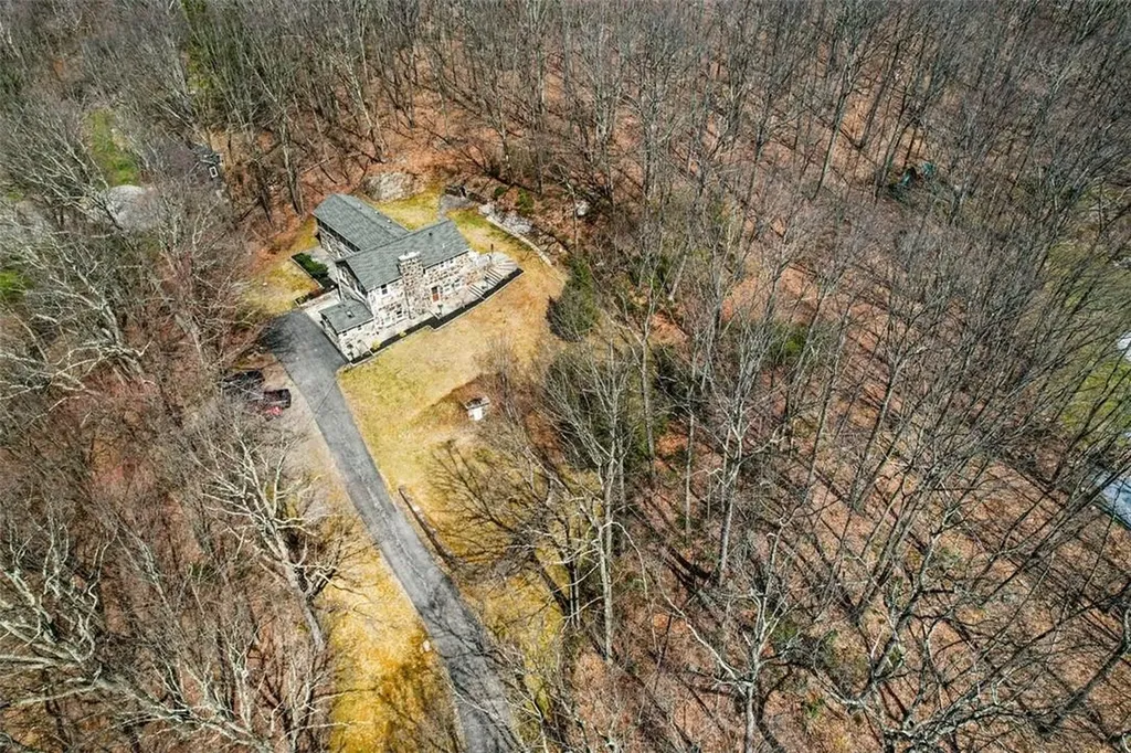86 Old Route 55 Pawling NY 12564