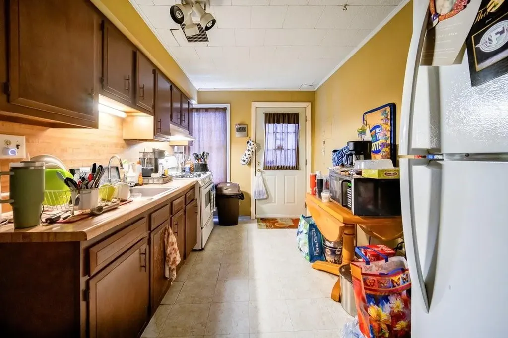 1725 Route 284 Slate Hill NY 10973
