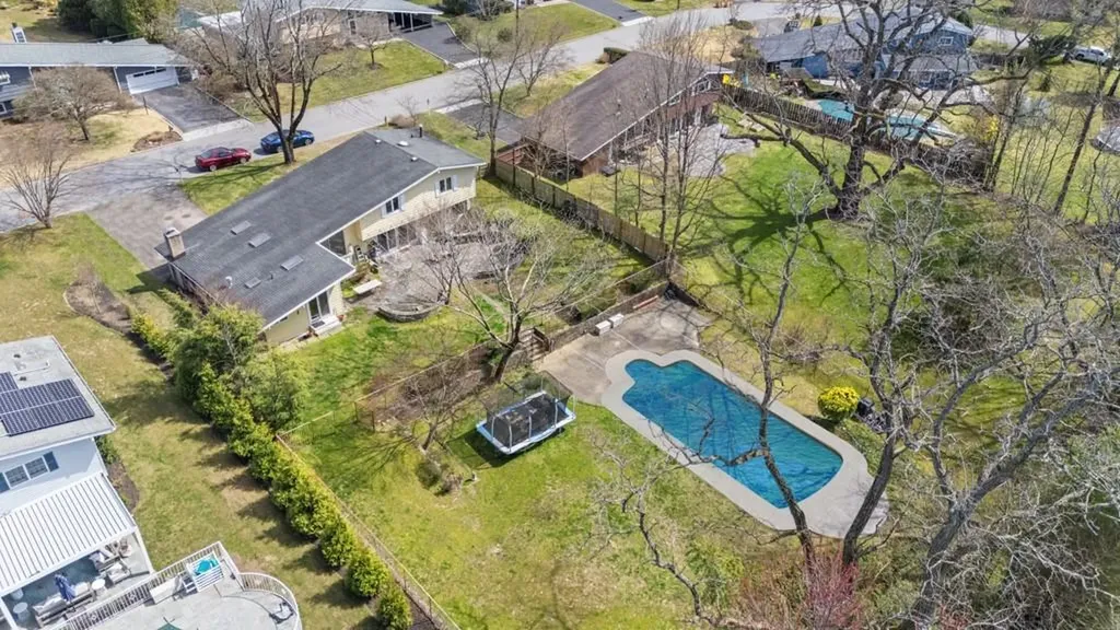 11 Country Club Drive White Plains NY 10607