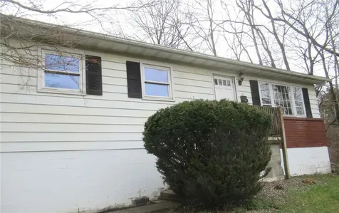 21 Ireland Drive Poughkeepsie NY 12603