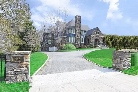 946 Esplanade Pelham NY 10803