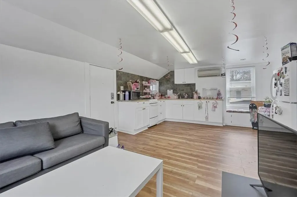 34 Hoffman Street Poughkeepsie NY 12601