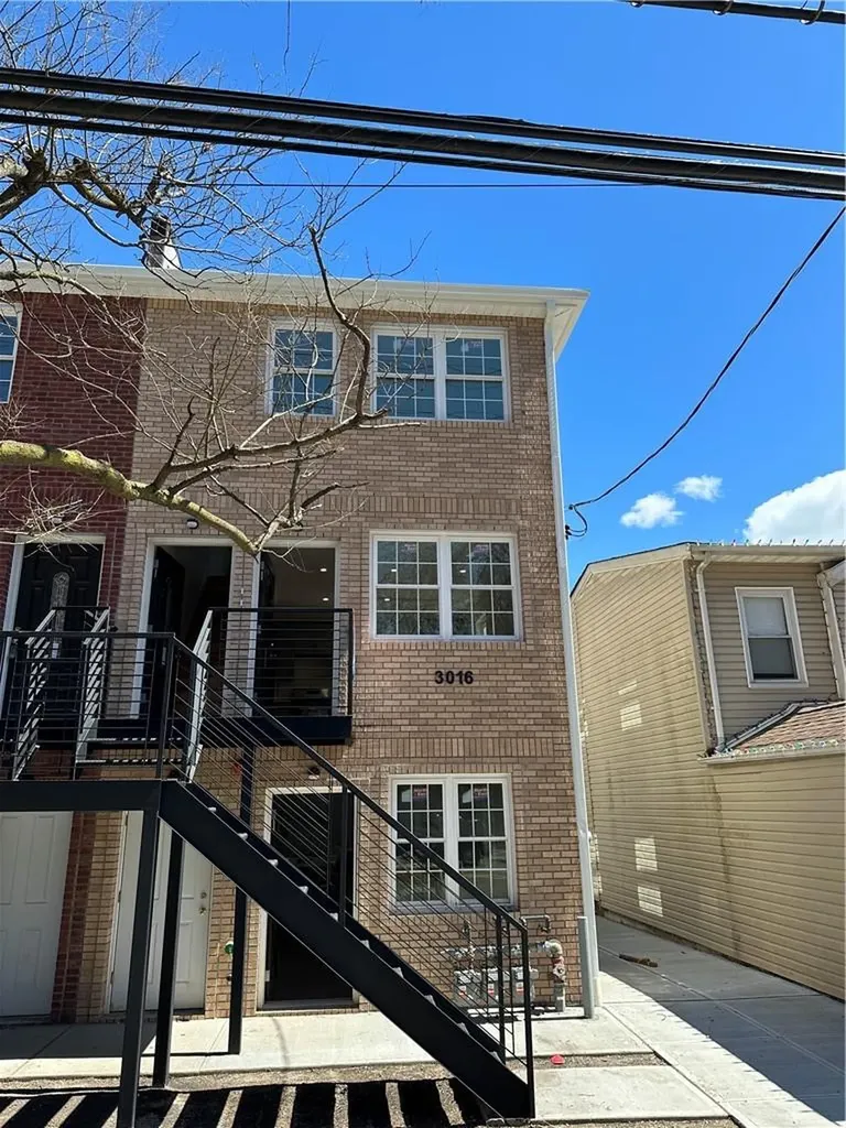3016 Bouck Avenue Bronx NY 10469